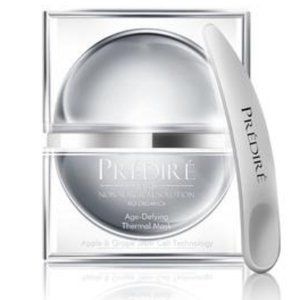 AGE DEFYING THERMAL MASK INSTANTLY HEATS UP